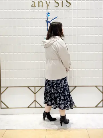ANY SIS 西田 コーディネート画像