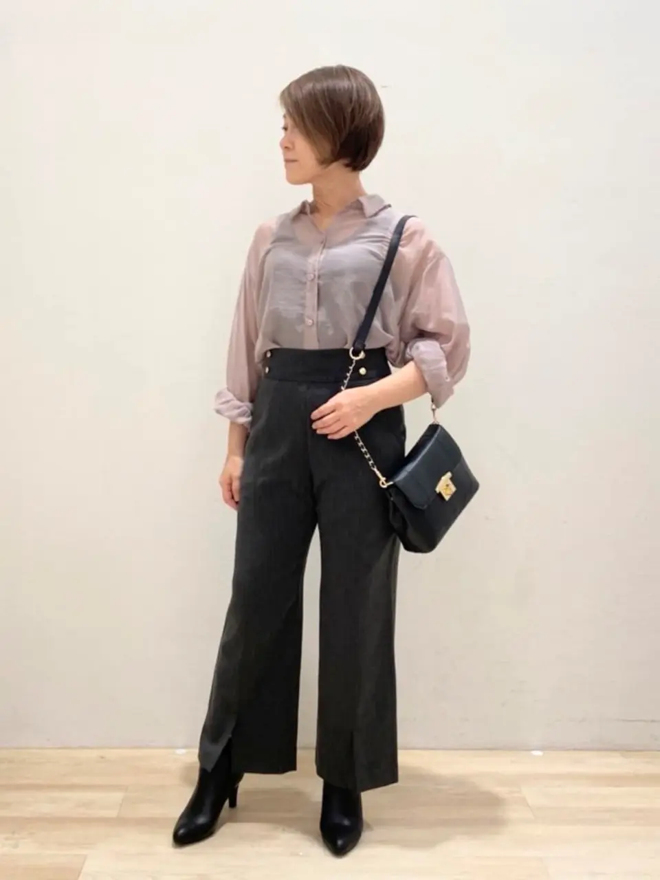 ANY SIS 菱田 コーディネート画像