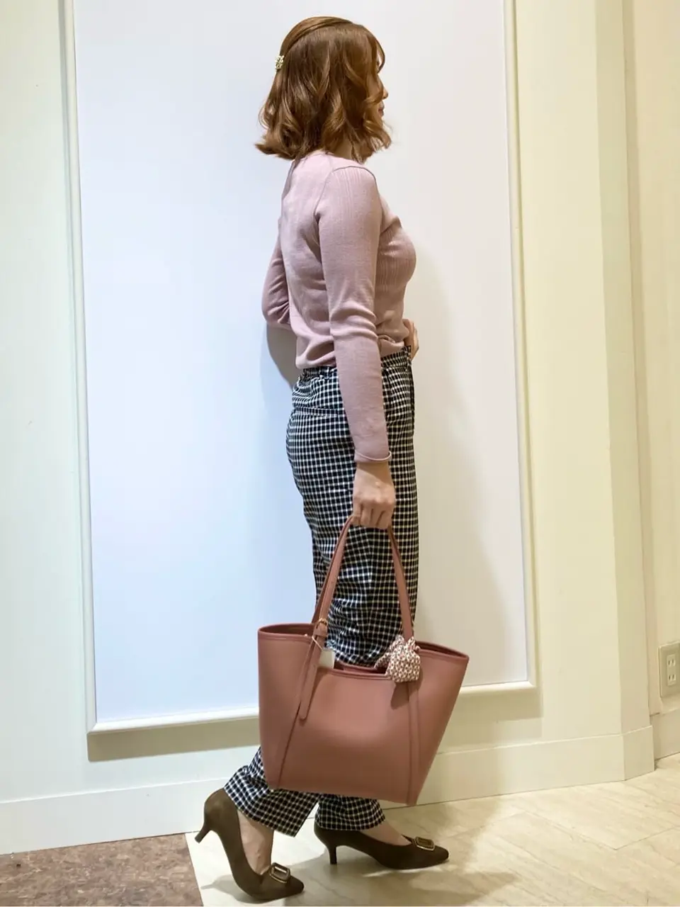 ANY SIS スタッフ コーディネート画像