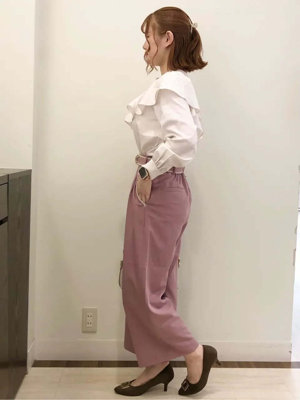 ANY SIS スタッフ コーディネート画像