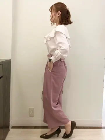 ANY SIS スタッフ コーディネート画像