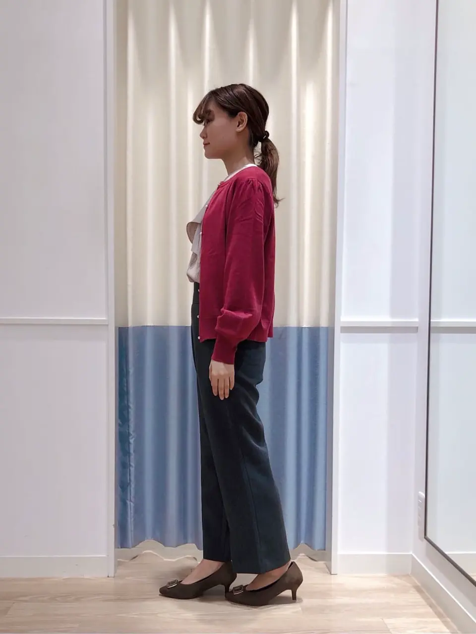 ANY SIS スタッフ コーディネート画像