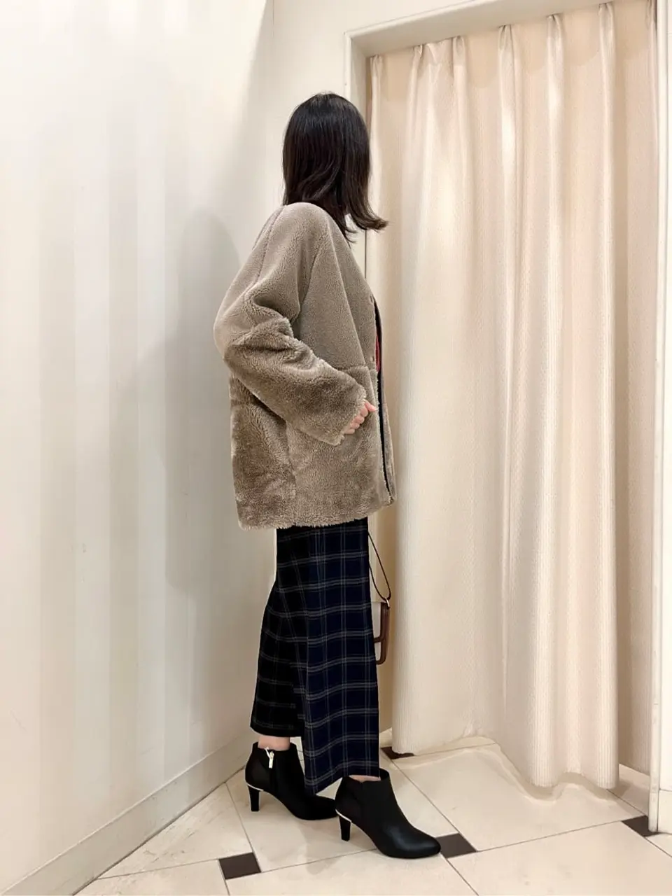 ANY SIS 金井 コーディネート画像