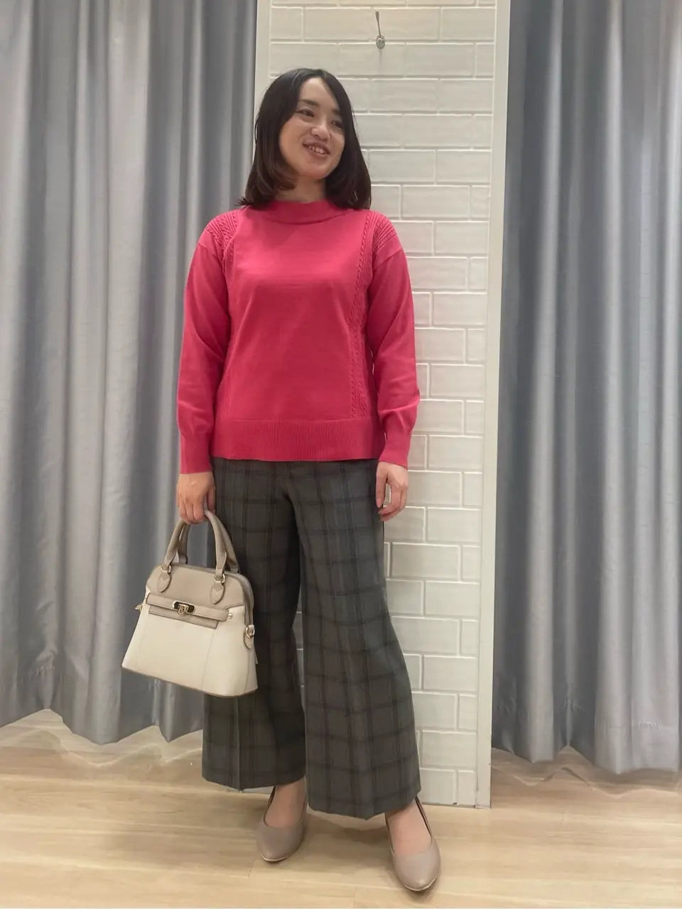 ANY SIS 丸岡 コーディネート画像