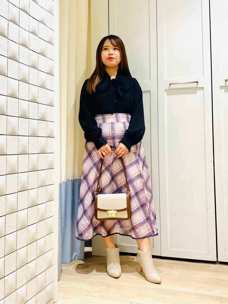 ANY SIS スタッフ コーディネート画像