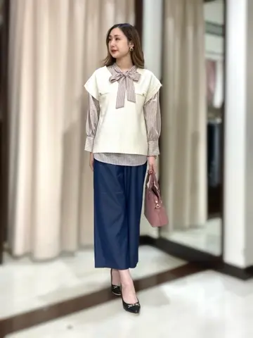 ANY SIS STAFF コーディネート画像