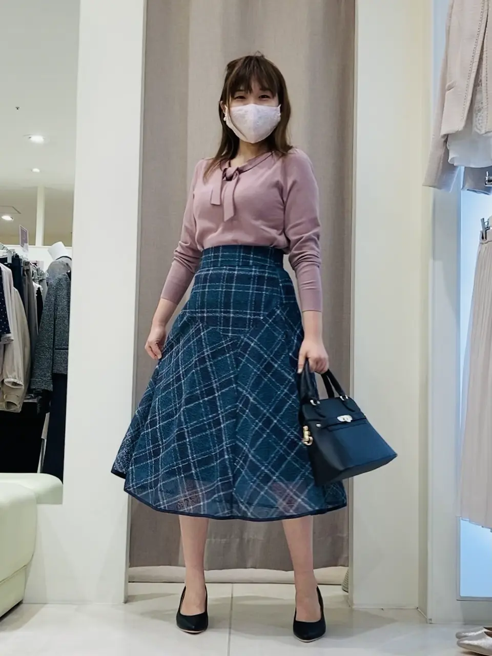  川根　彩 コーディネート画像