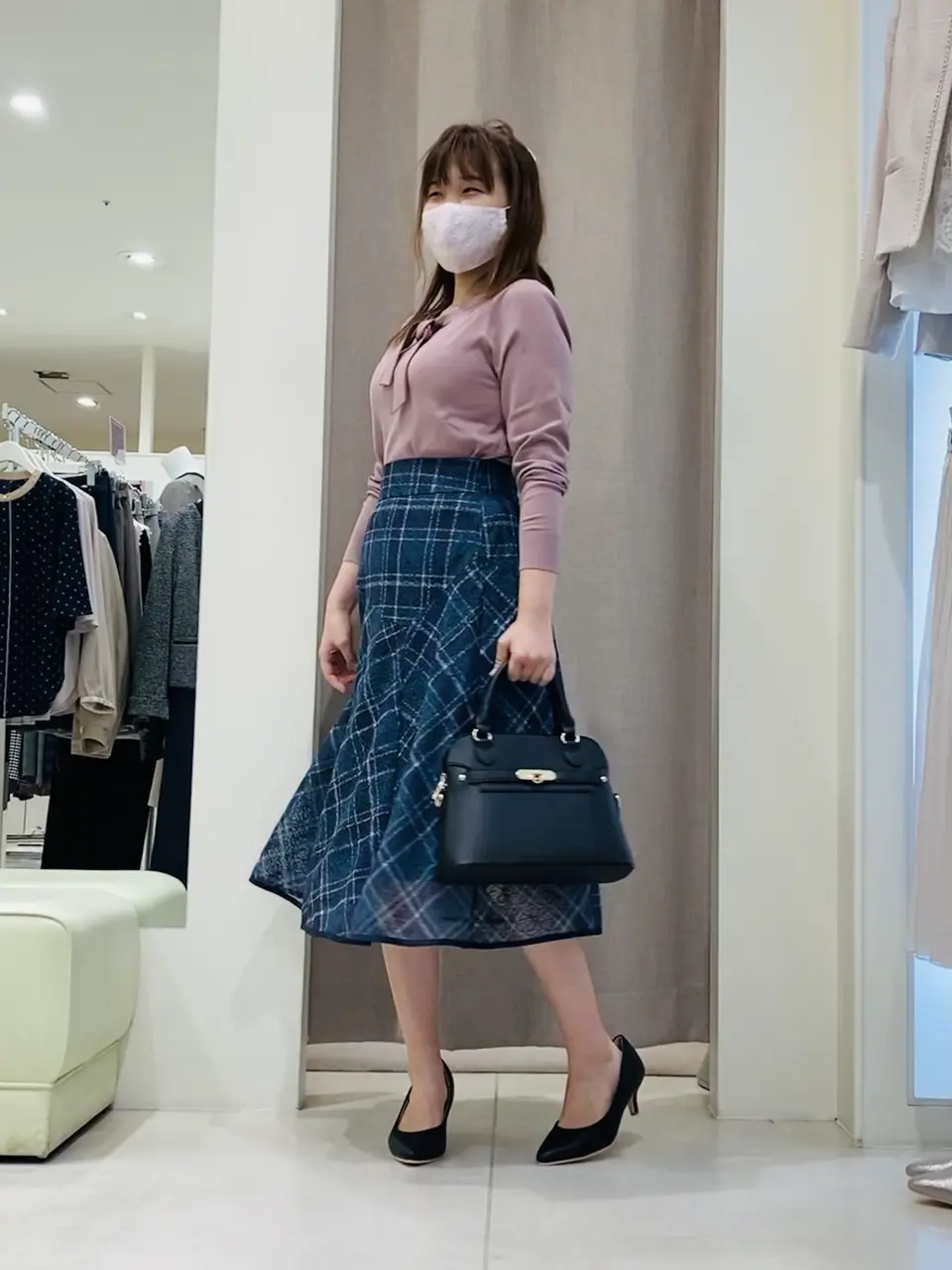 ANY SIS 川根　彩 コーディネート画像