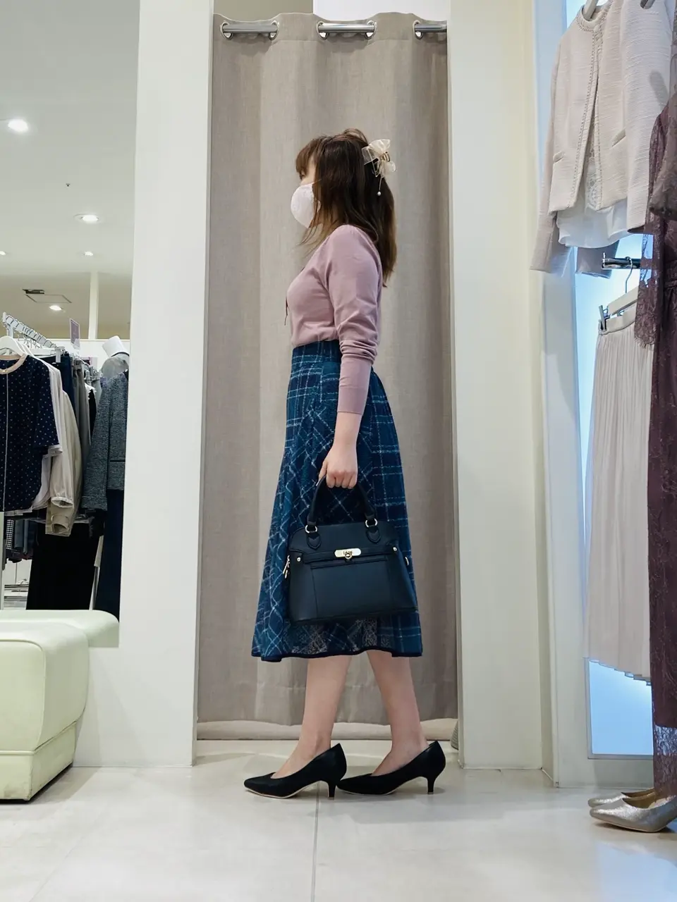 ANY SIS 川根　彩 コーディネート画像