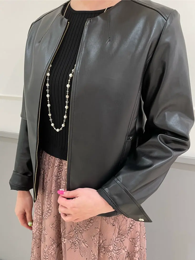 ANY SIS 咲本 コーディネート画像