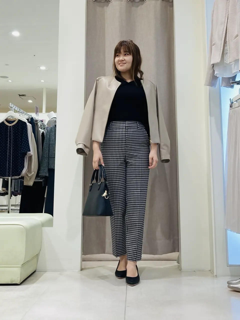  川根　彩 コーディネート画像