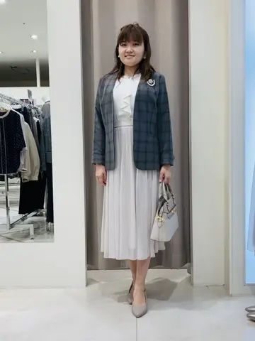 ANY SIS 川根　彩 コーディネート画像