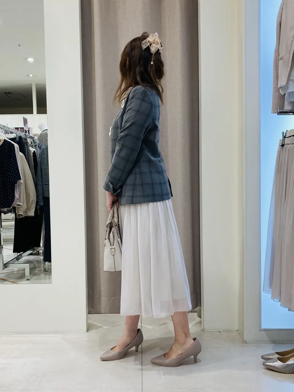 ANY SIS 川根　彩 コーディネート画像