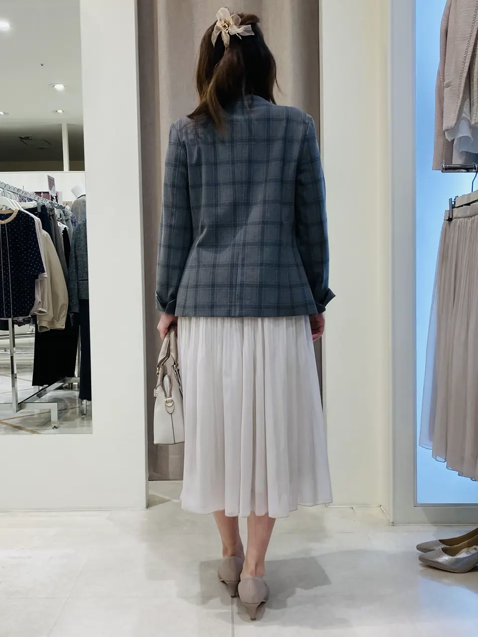 ANY SIS 川根　彩 コーディネート画像