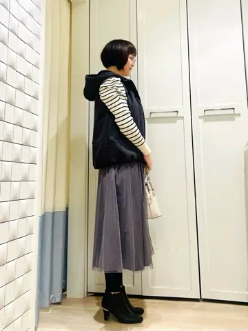 ANY SIS スタッフ コーディネート画像