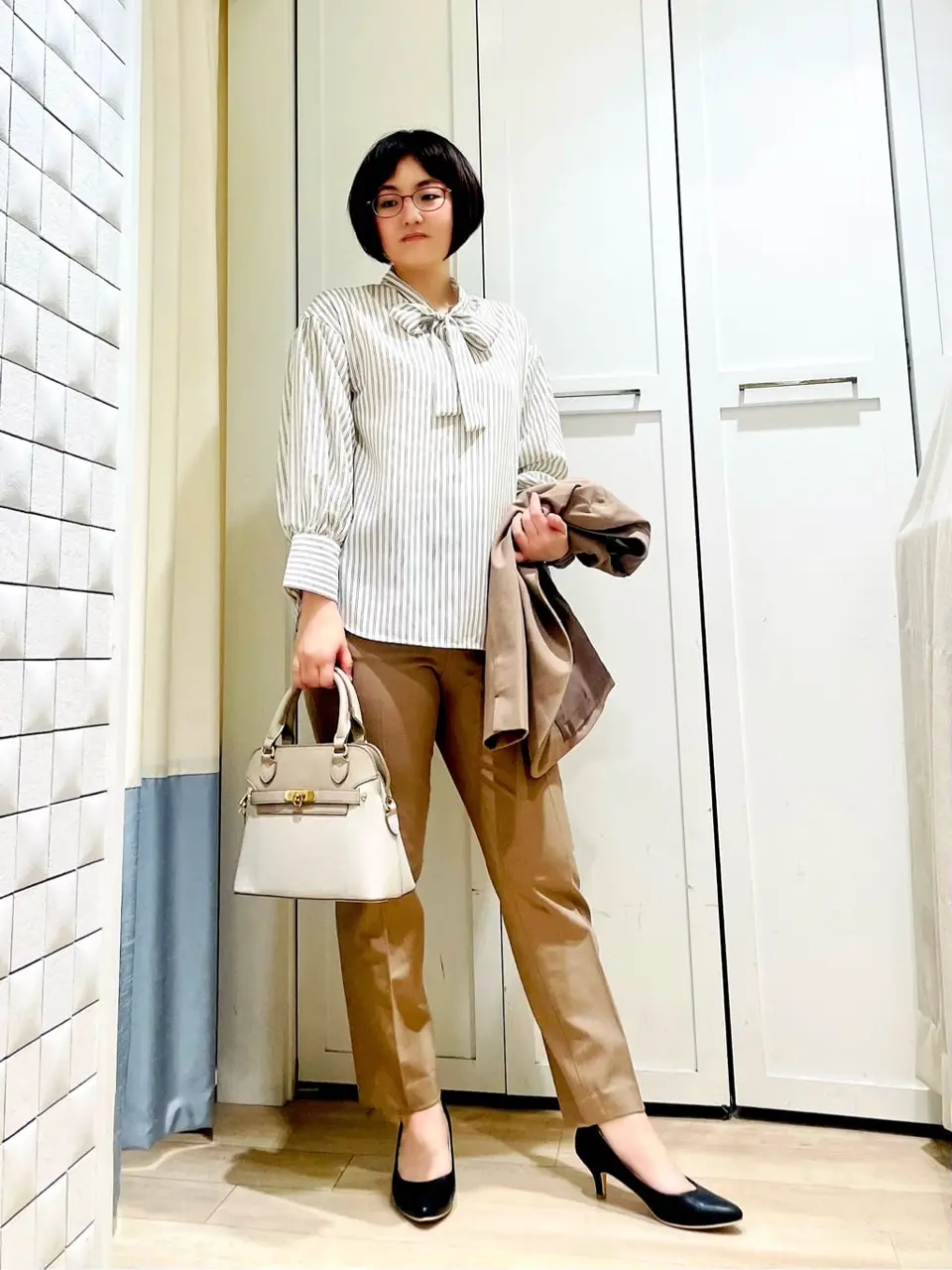 ANY SIS スタッフ コーディネート画像