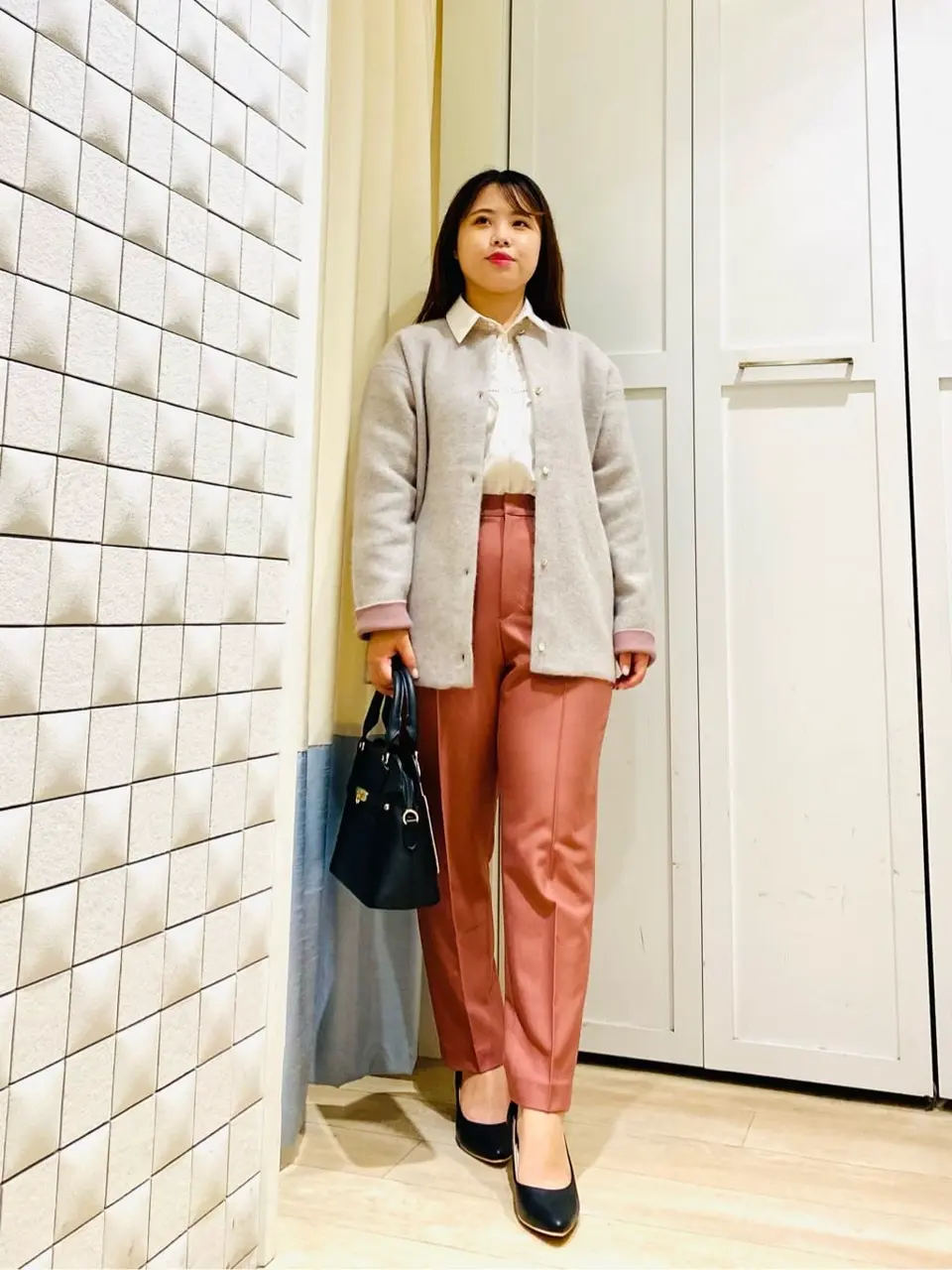 ANY SIS スタッフ コーディネート画像