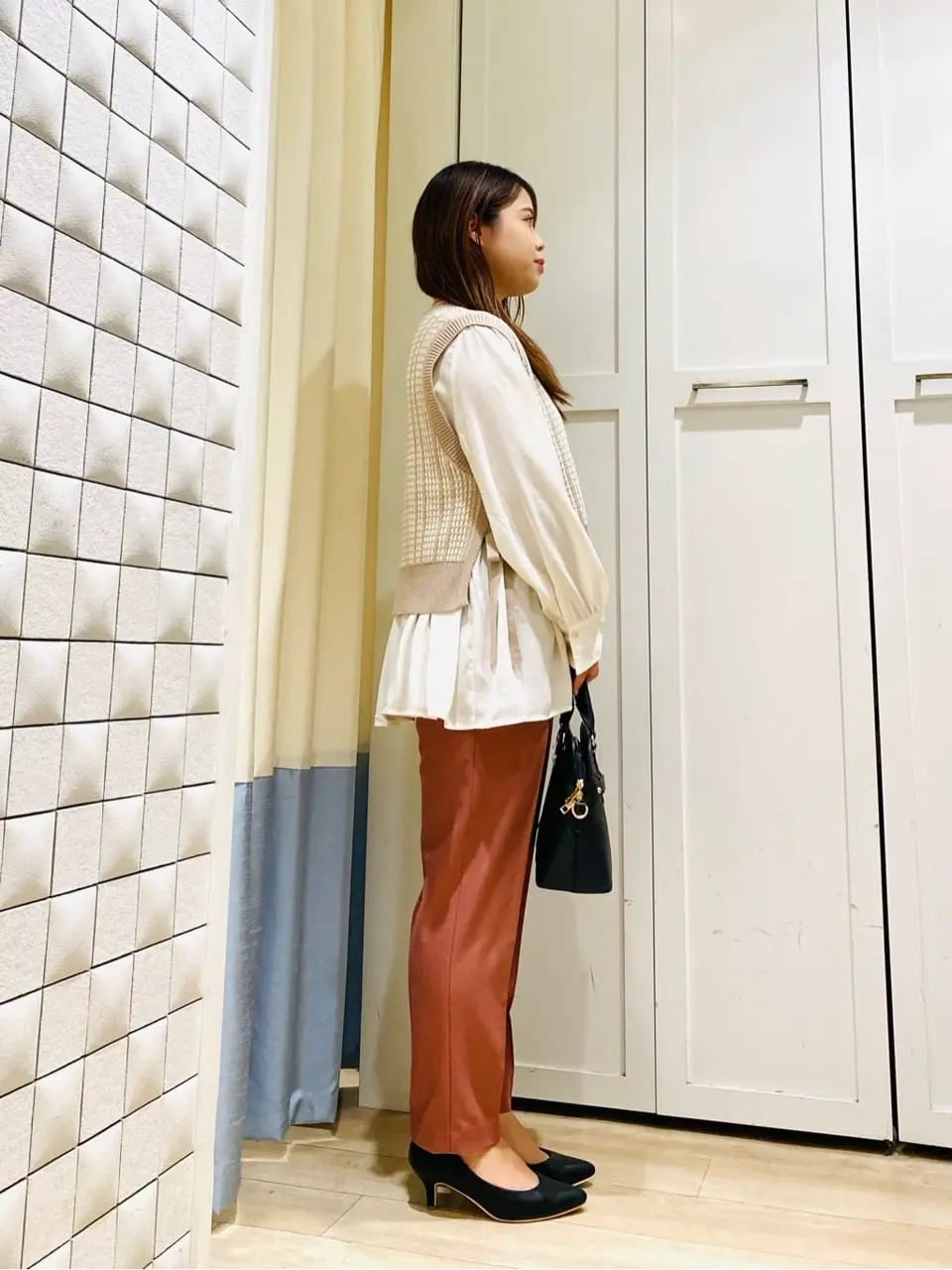 ANY SIS スタッフ コーディネート画像