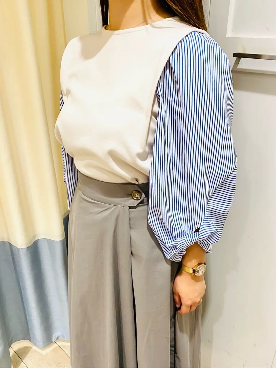 ANY SIS スタッフ コーディネート画像