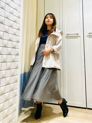 ANY SIS スタッフ コーディネート画像