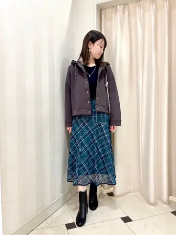 ANY SIS 金井 コーディネート画像