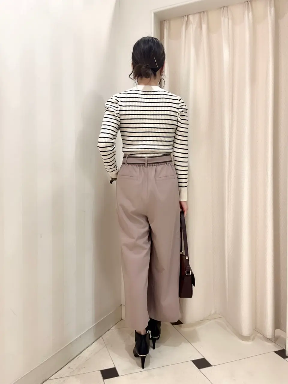 ANY SIS 金井 コーディネート画像