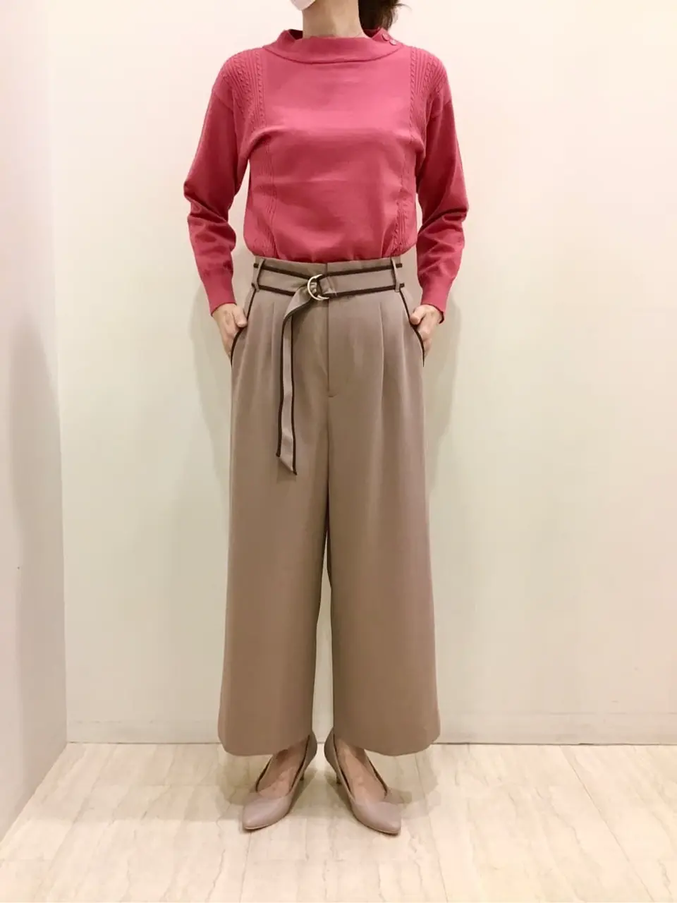 ANY SIS スタッフ コーディネート画像