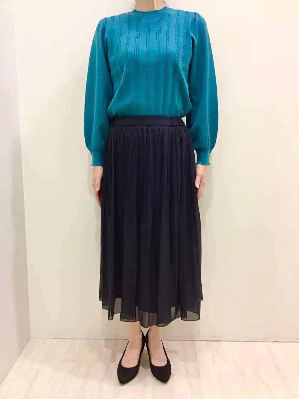 ANY SIS スタッフ コーディネート画像