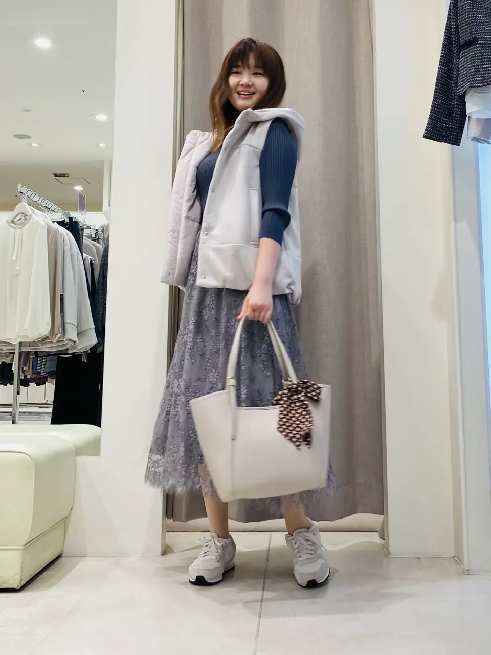  川根　彩 コーディネート画像