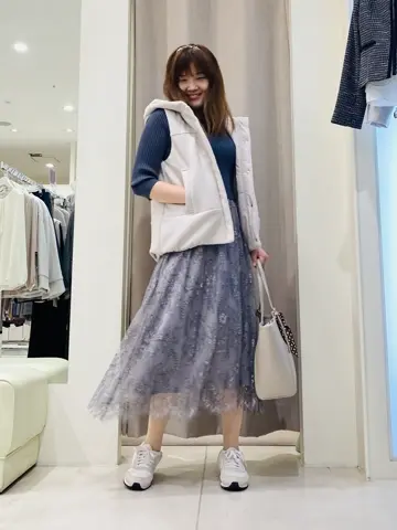 ANY SIS 川根　彩 コーディネート画像