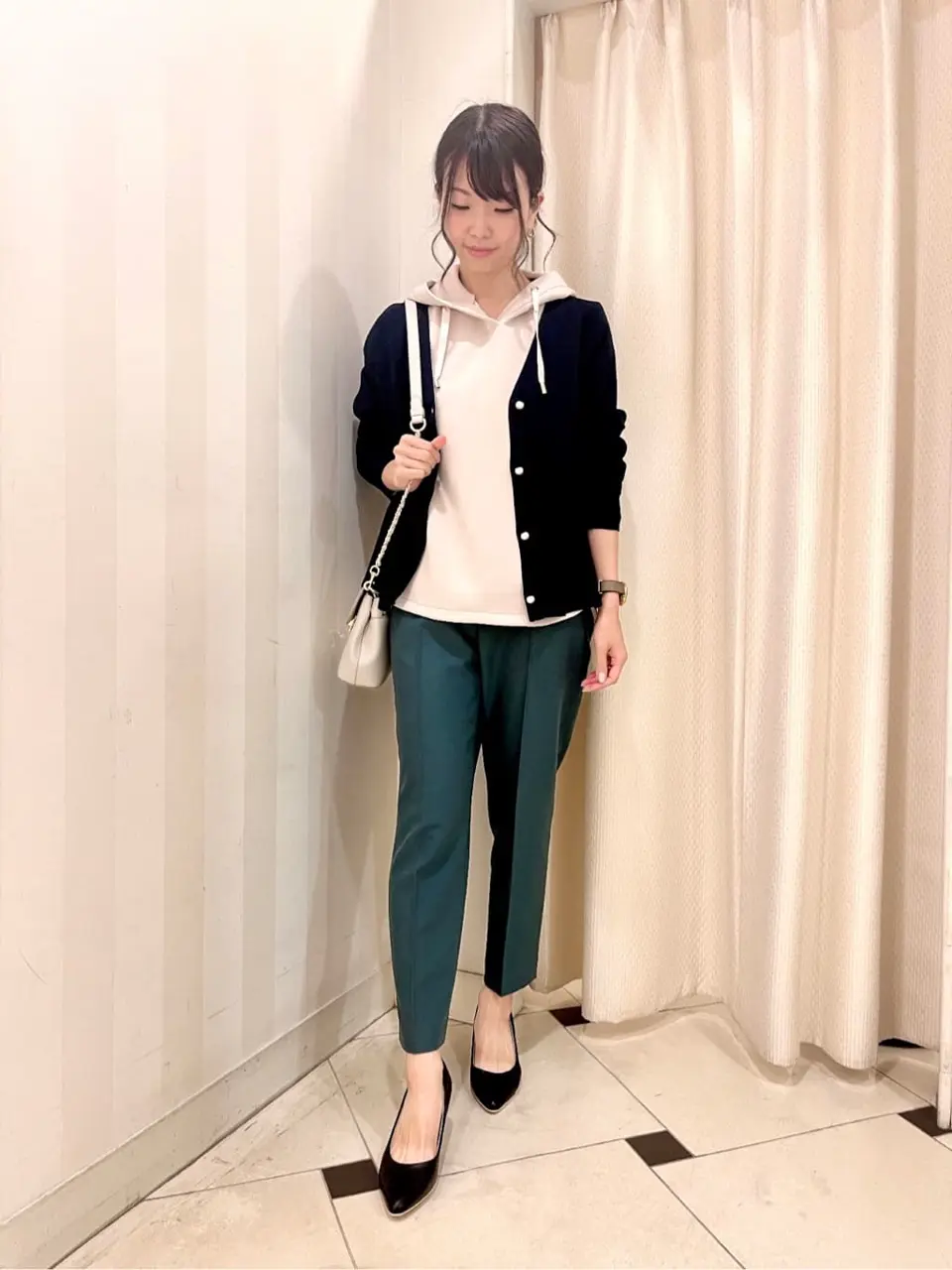 ANY SIS 金井 コーディネート画像