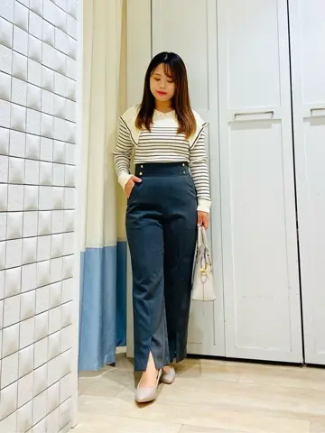 ANY SIS スタッフ コーディネート画像