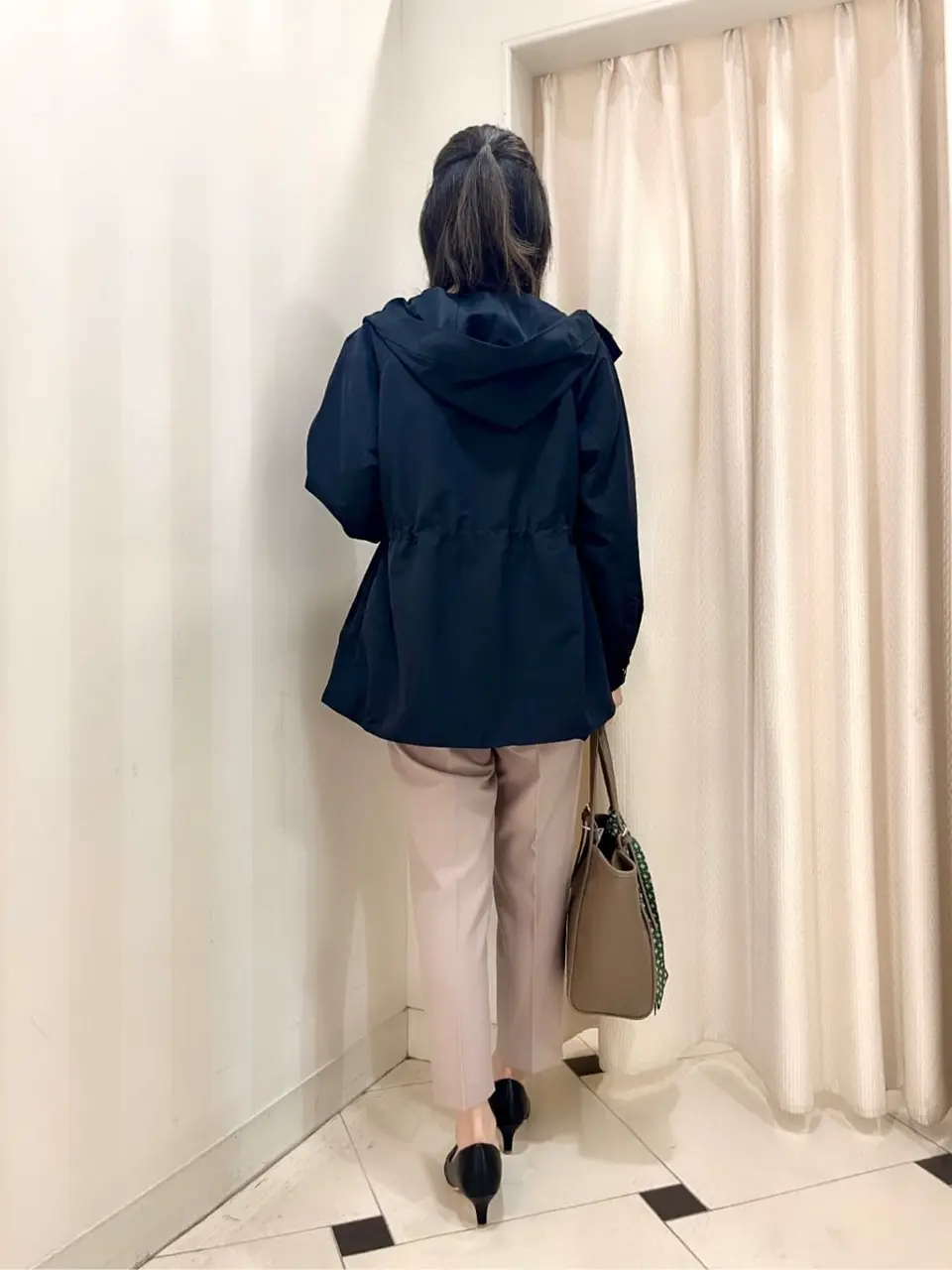 ANY SIS 金井 コーディネート画像