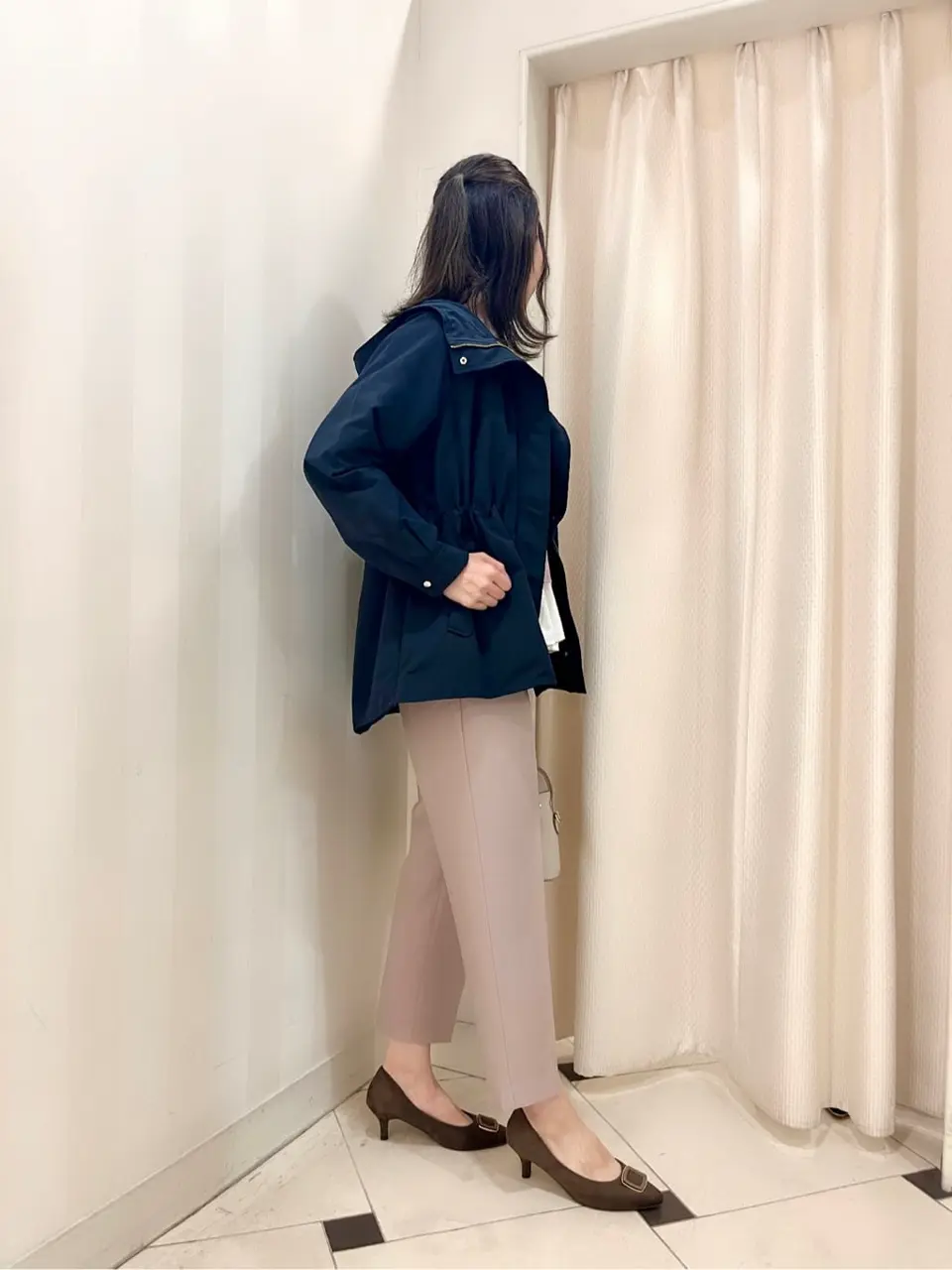 ANY SIS 金井 コーディネート画像