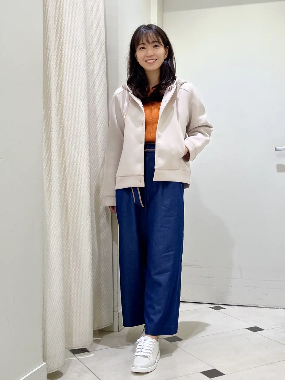  スタッフ コーディネート画像