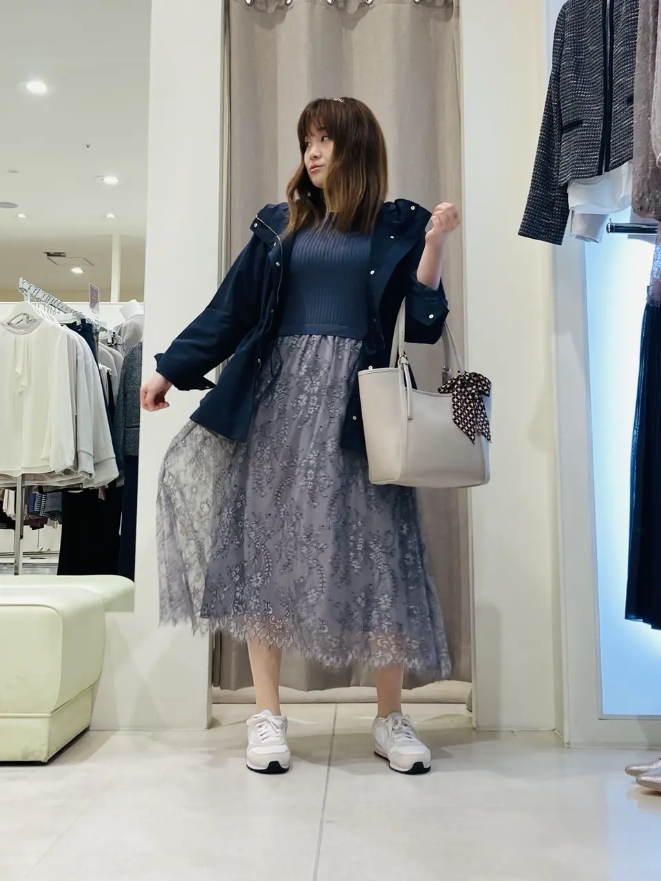 ANY SIS 川根　彩 コーディネート画像