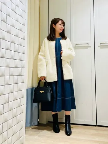 ANY SIS スタッフ コーディネート画像