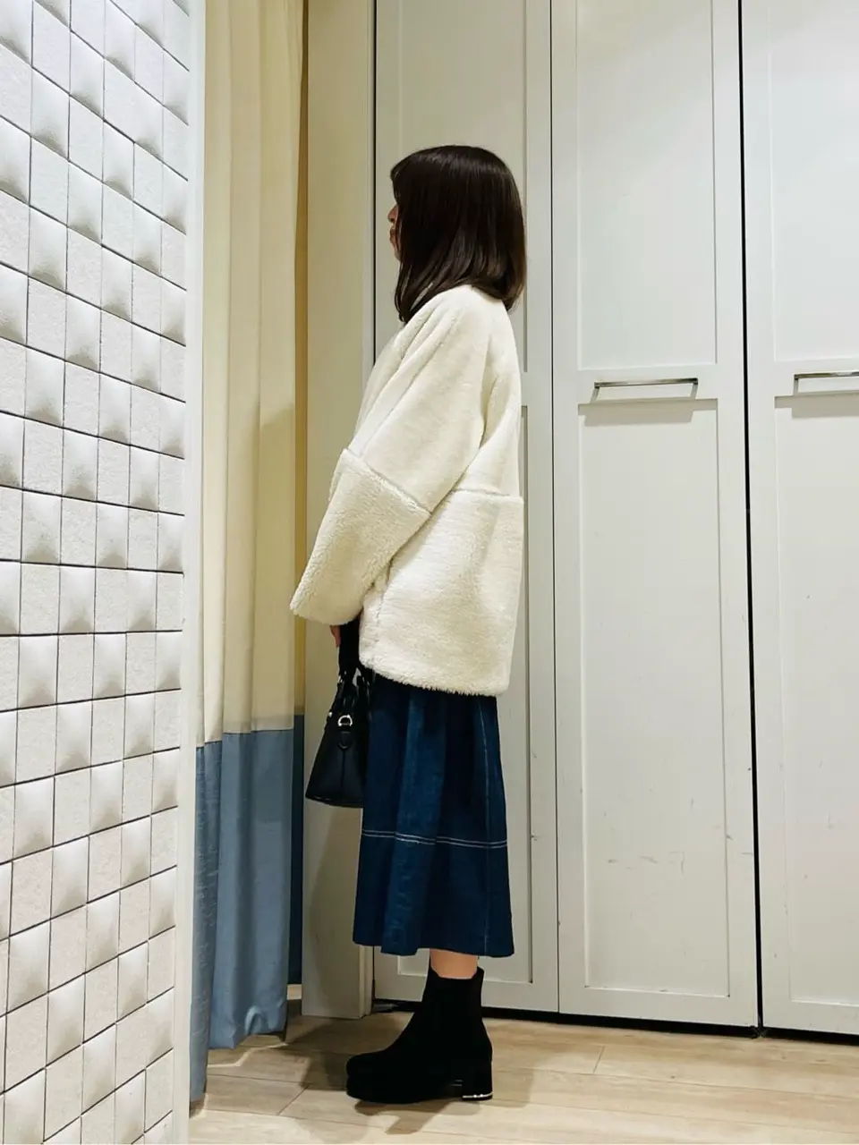 ANY SIS スタッフ コーディネート画像