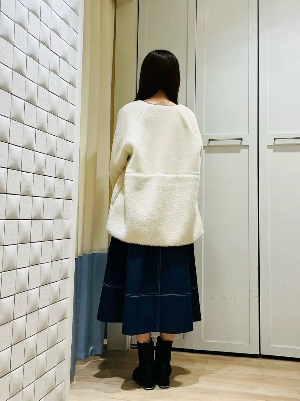 ANY SIS スタッフ コーディネート画像