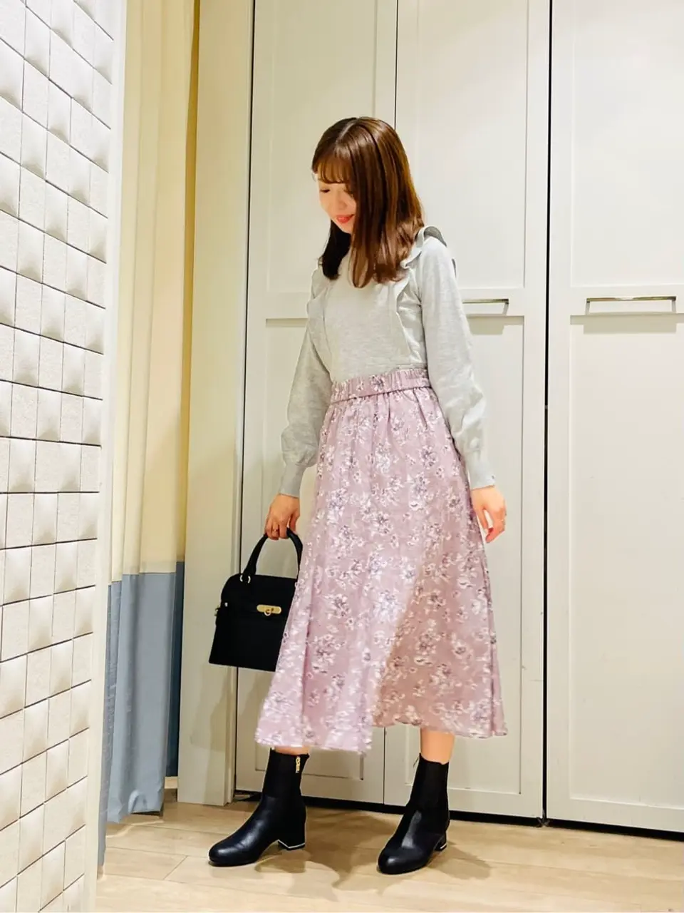 ANY SIS スタッフ コーディネート画像