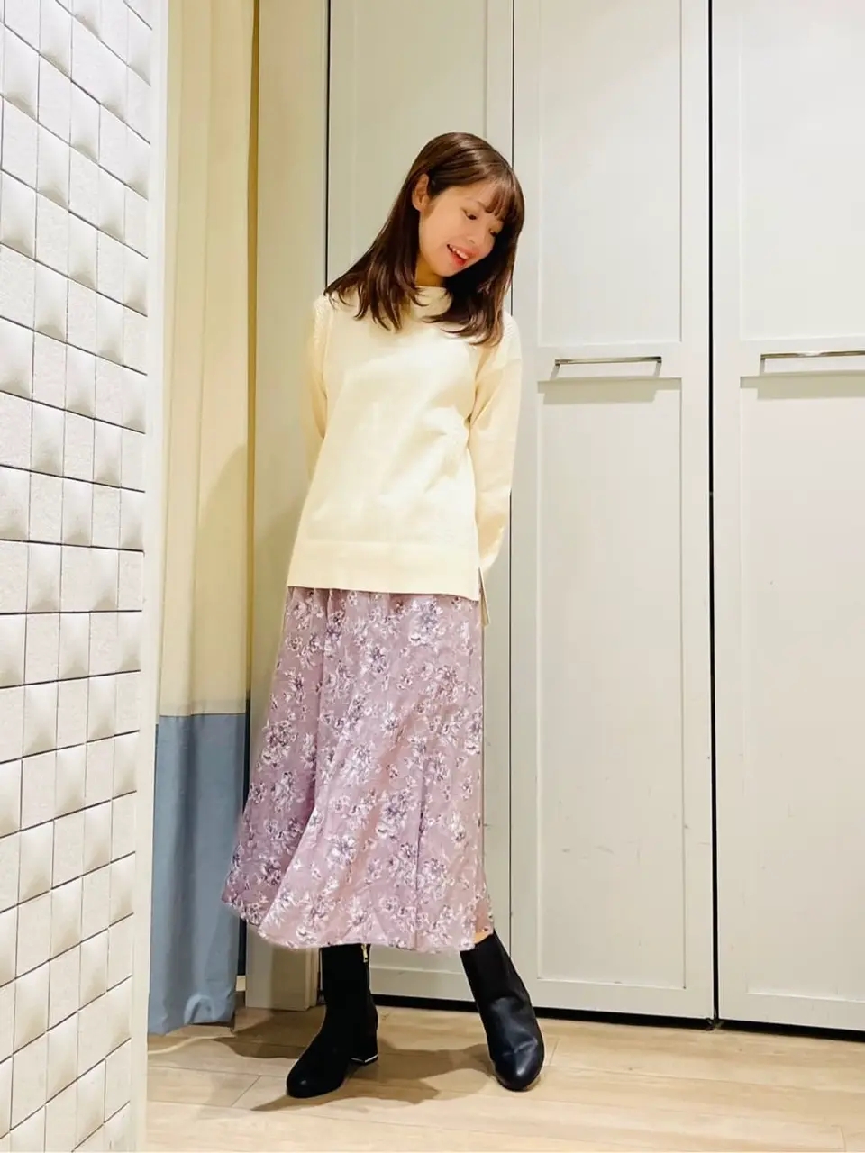 ANY SIS スタッフ コーディネート画像