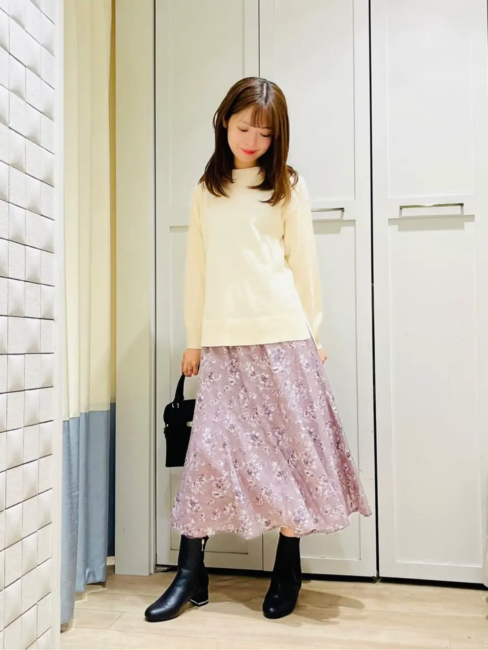 ANY SIS スタッフ コーディネート画像