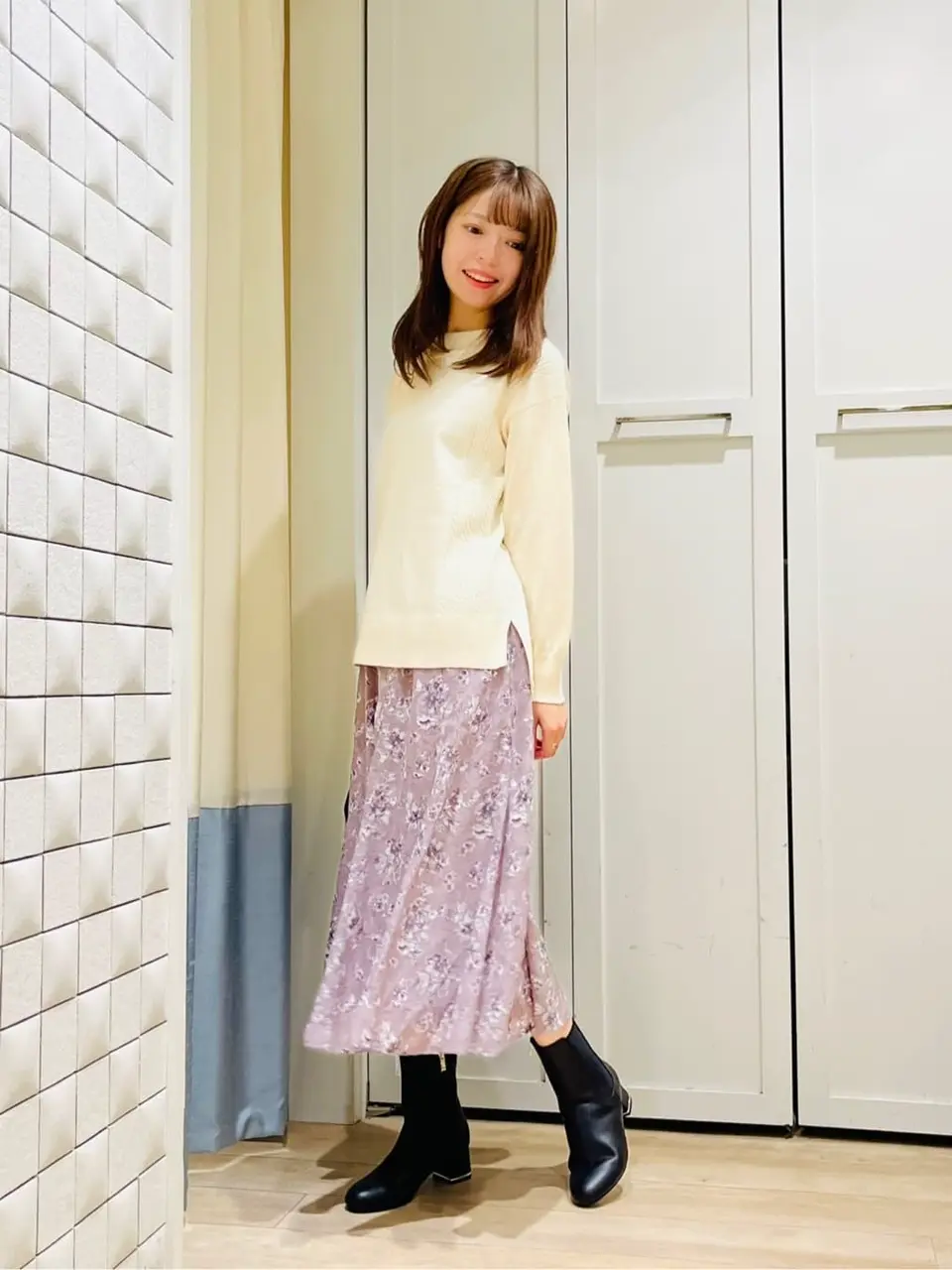 ANY SIS スタッフ コーディネート画像