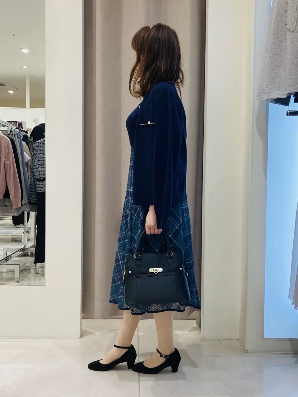 ANY SIS 川根　彩 コーディネート画像