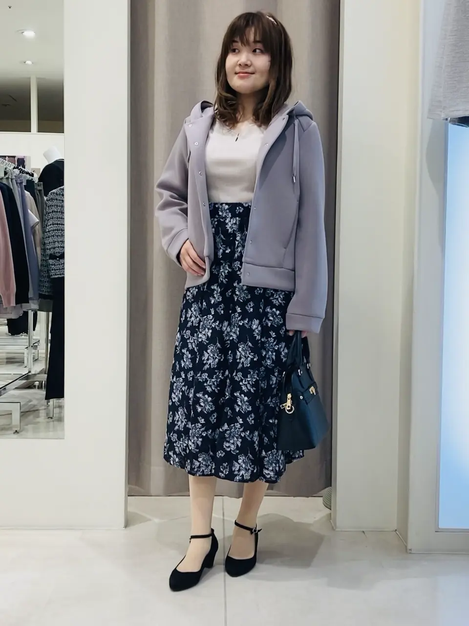 ANY SIS 川根　彩 コーディネート画像