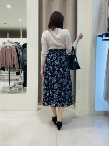 ANY SIS 川根　彩 コーディネート画像