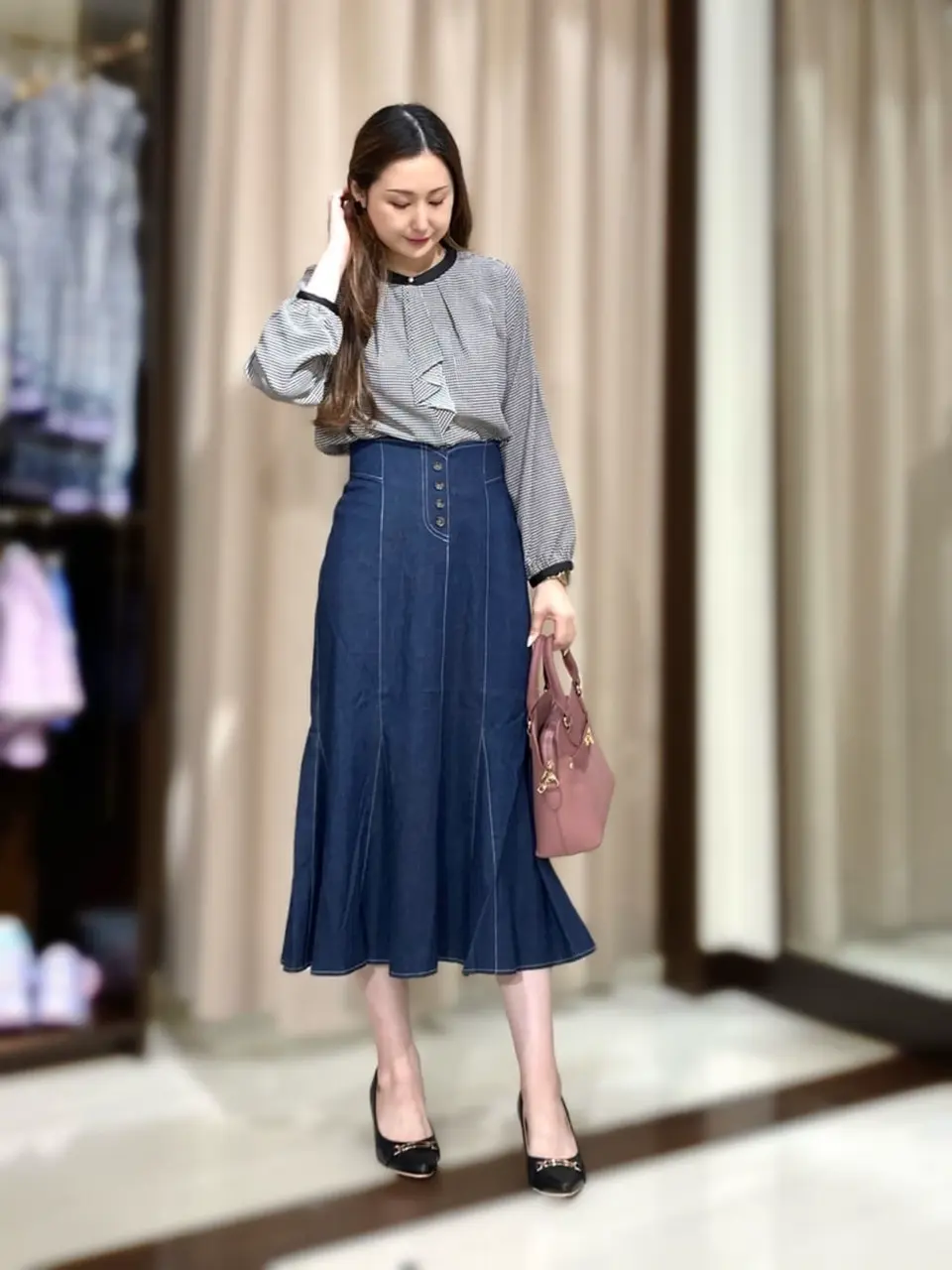 ANY SIS STAFF コーディネート画像