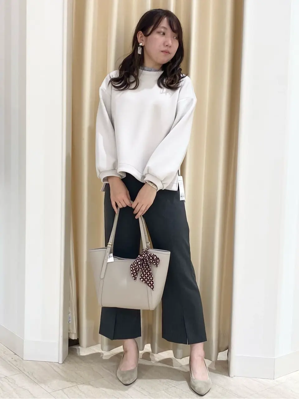 ANY SIS スタッフ コーディネート画像