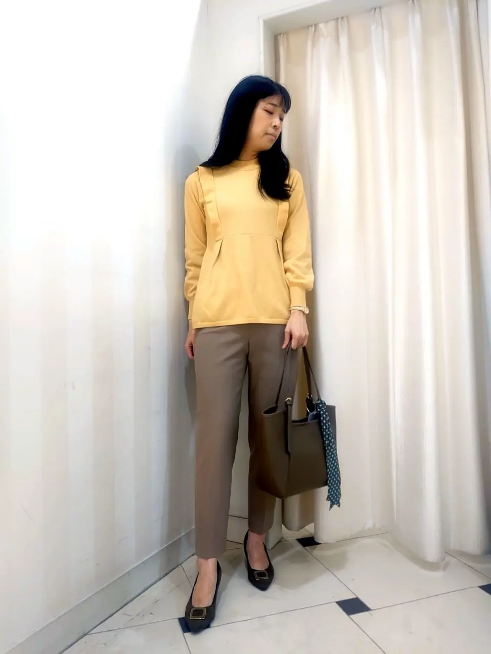 ANY SIS スタッフ コーディネート画像