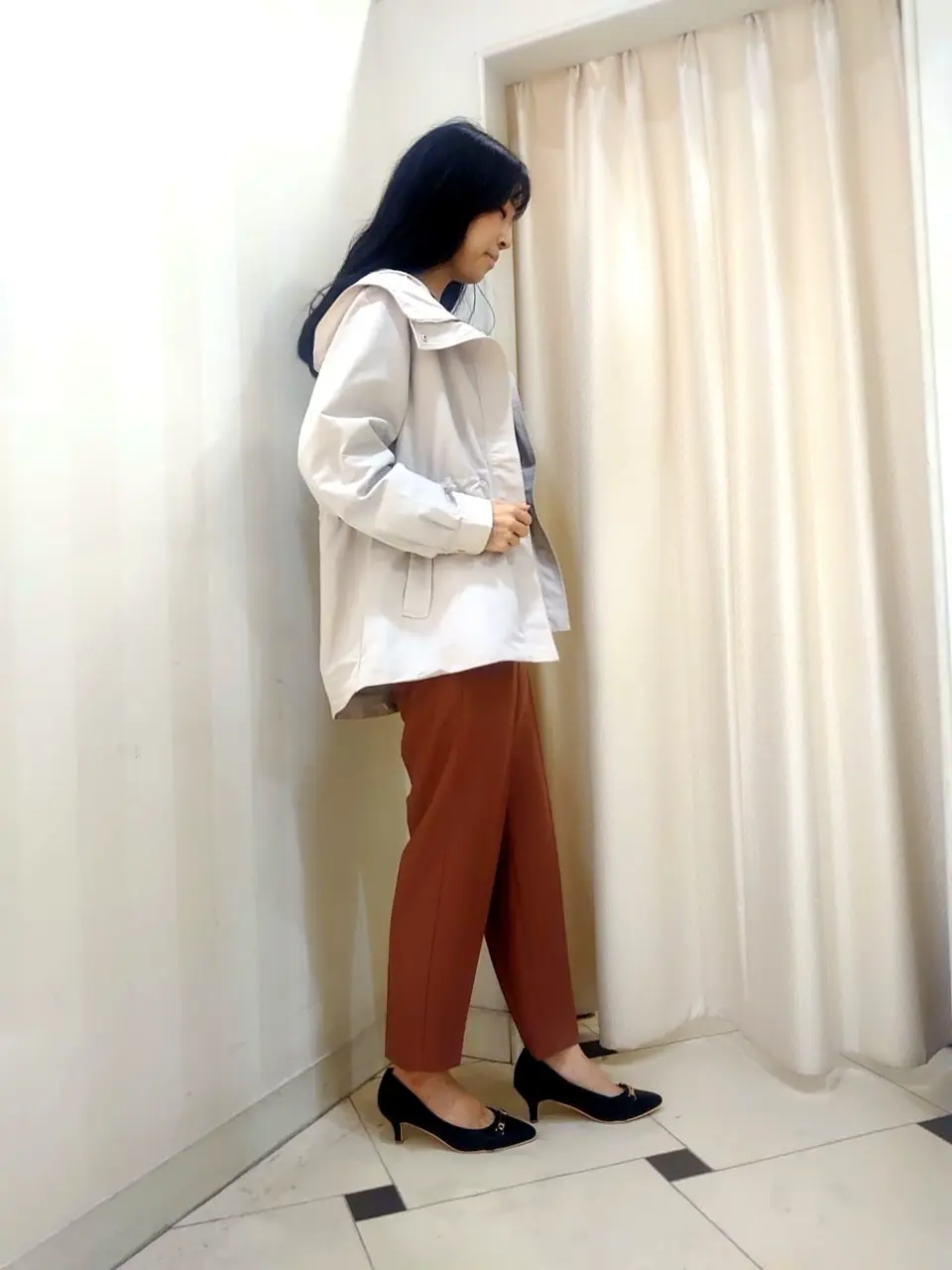 ANY SIS スタッフ コーディネート画像